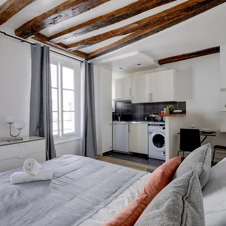 Bnbnova - Le Marais Republique Апартаменты *